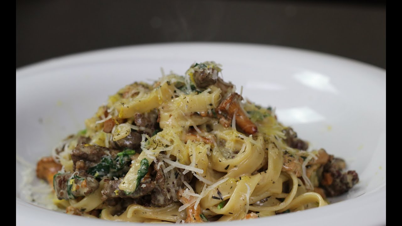 Makaron Tagliatelle z kurkami