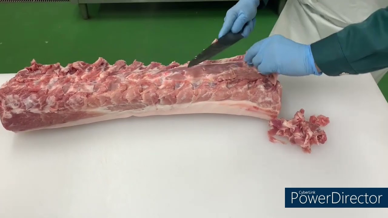 豚ロース肉の成型