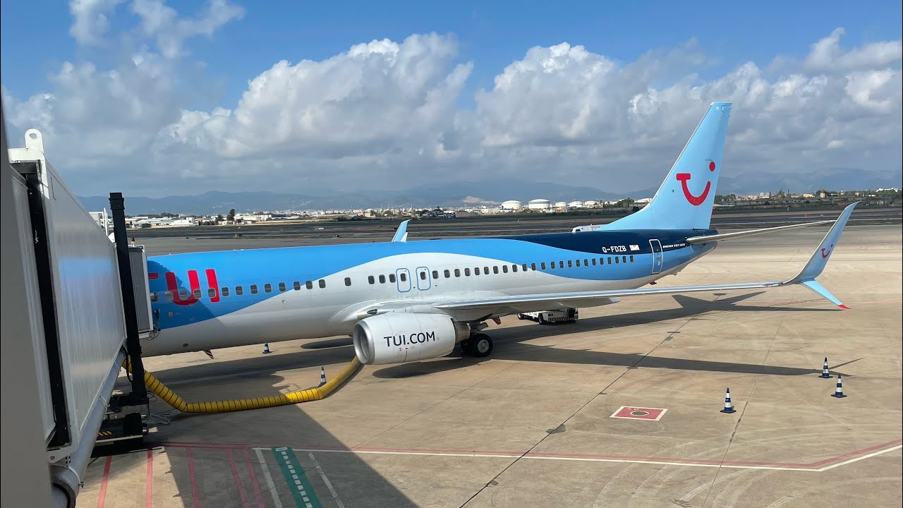 TRIP REPORT | TUI AIRWAYS | 737-800 | PALMA DE MALLORCA-NEWCASTLE | ECONOMY | HD