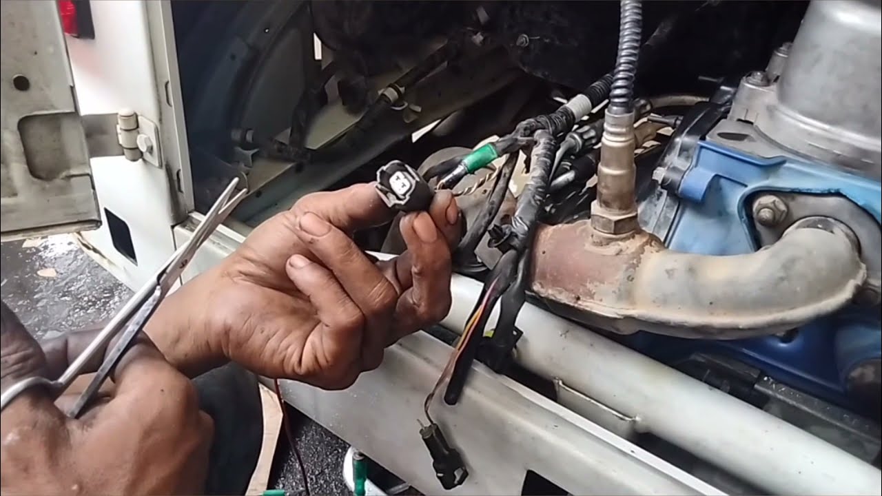 engine check bajaj Re