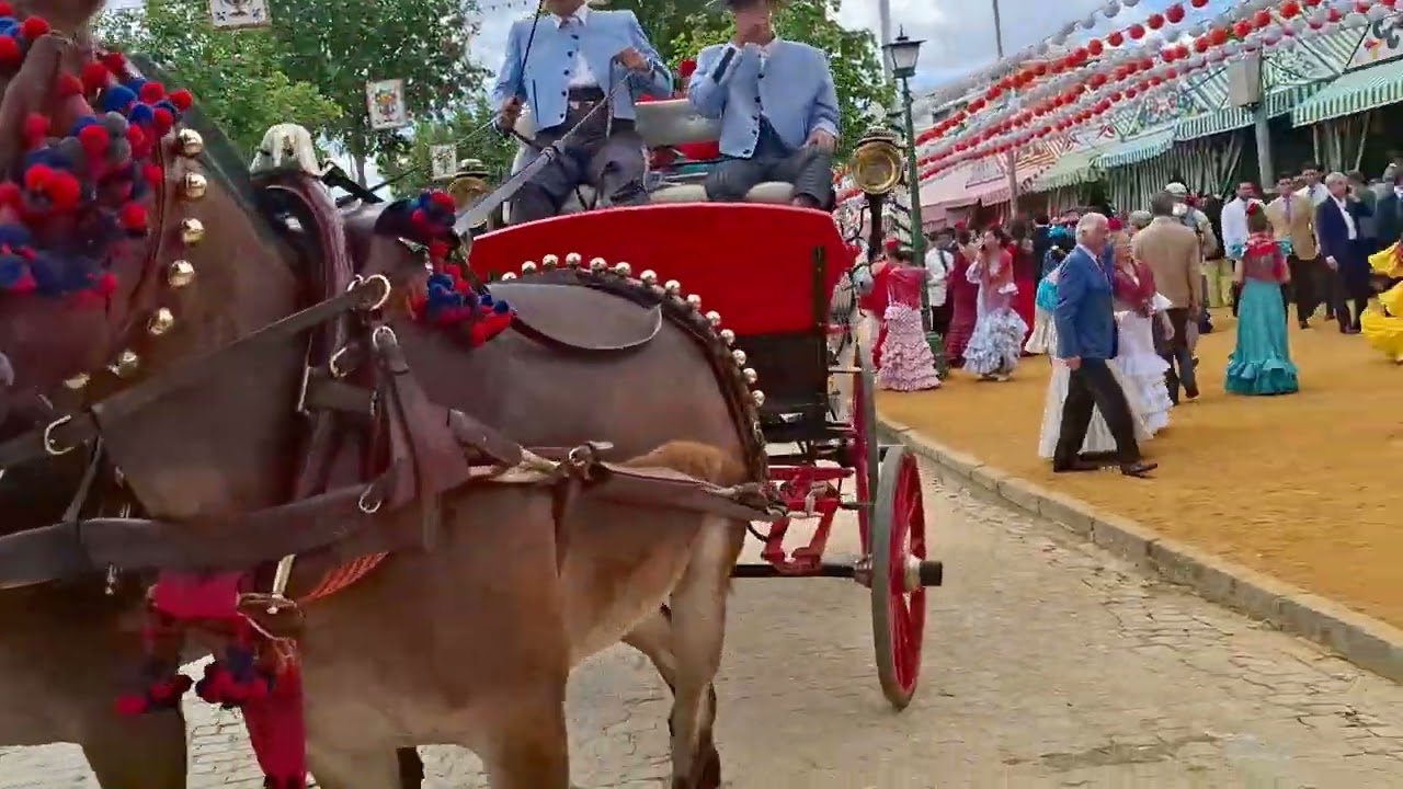 Paseo de carruajes de la Feria de Sevilla.