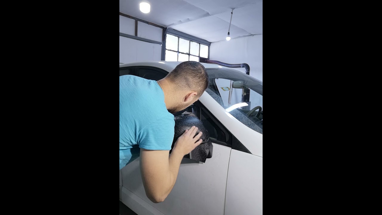 Colantare oglinzi Renault!