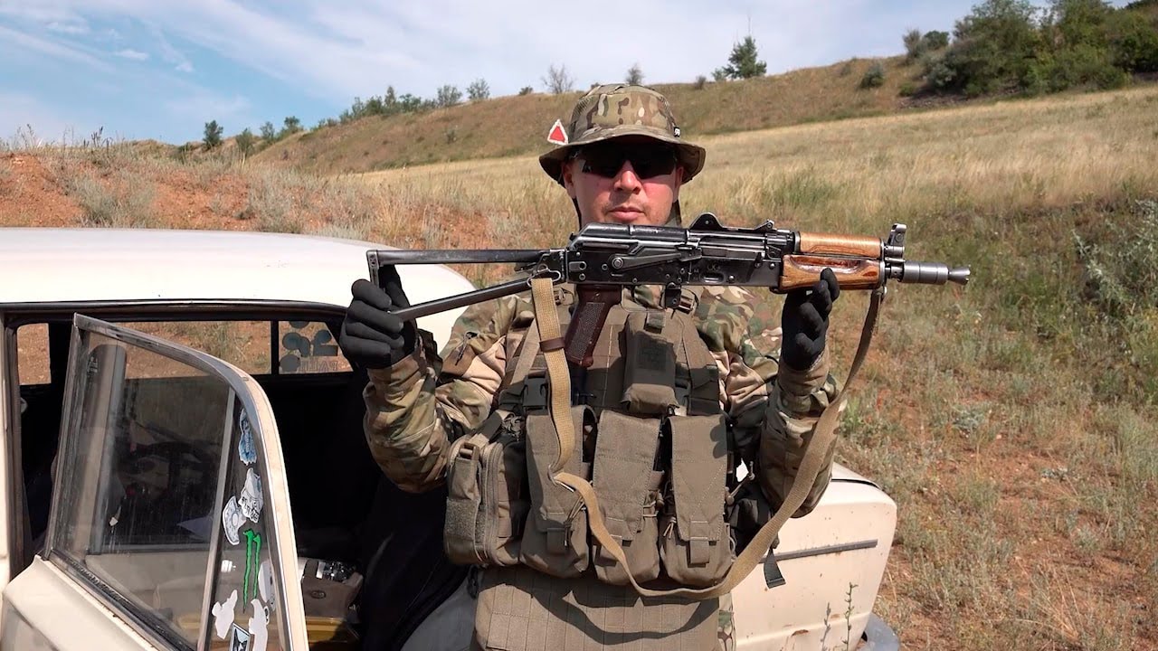GUNBUSTERS: AKS-74U