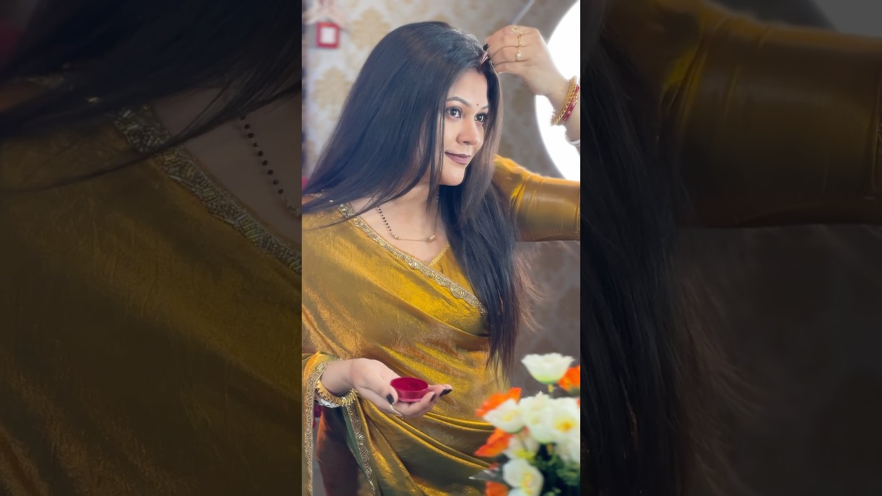 Traditional Bengali look with gorgeous viral saree✨makeup.sindur look #shortsfeed #trending #saree