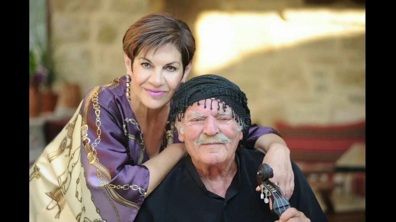 Αντικρυστές Μαντινάδες