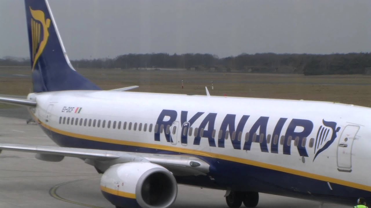 Airport Weeze Niederrhein EDLV