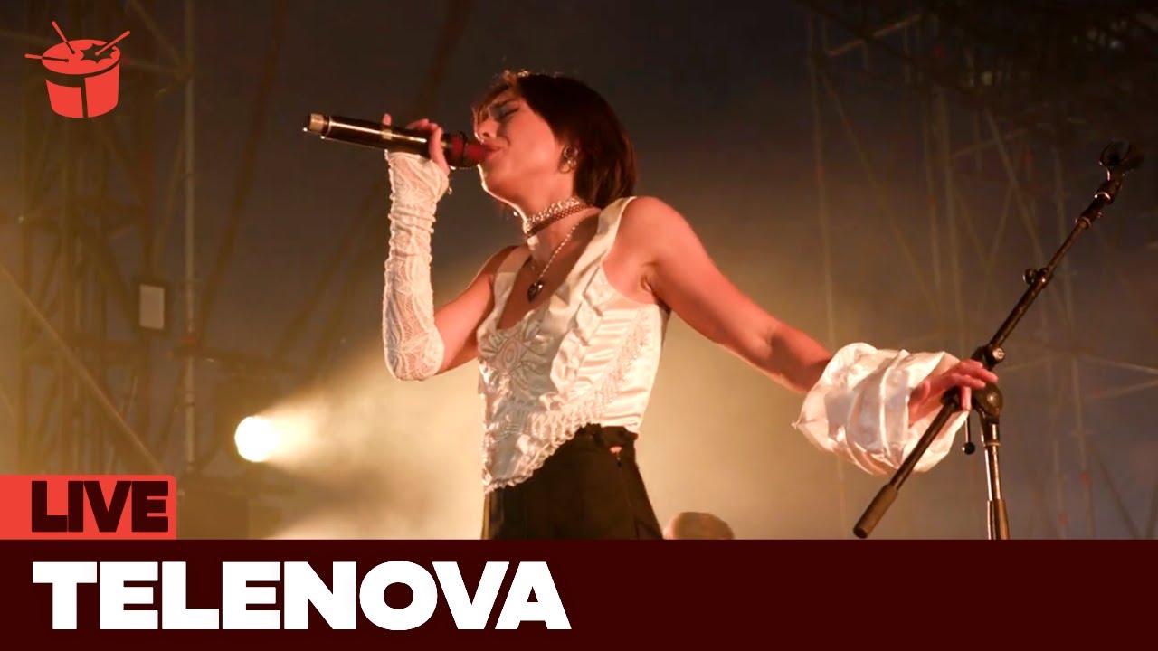 Telenova - 'Why Do I Keep You?' (live at Splendour In The Grass 2023)