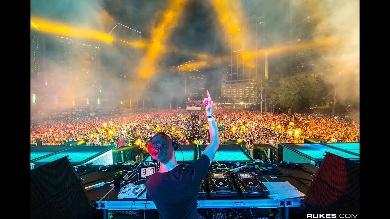 Calvin Harris Live at Ultra Music Festival Miami 2013