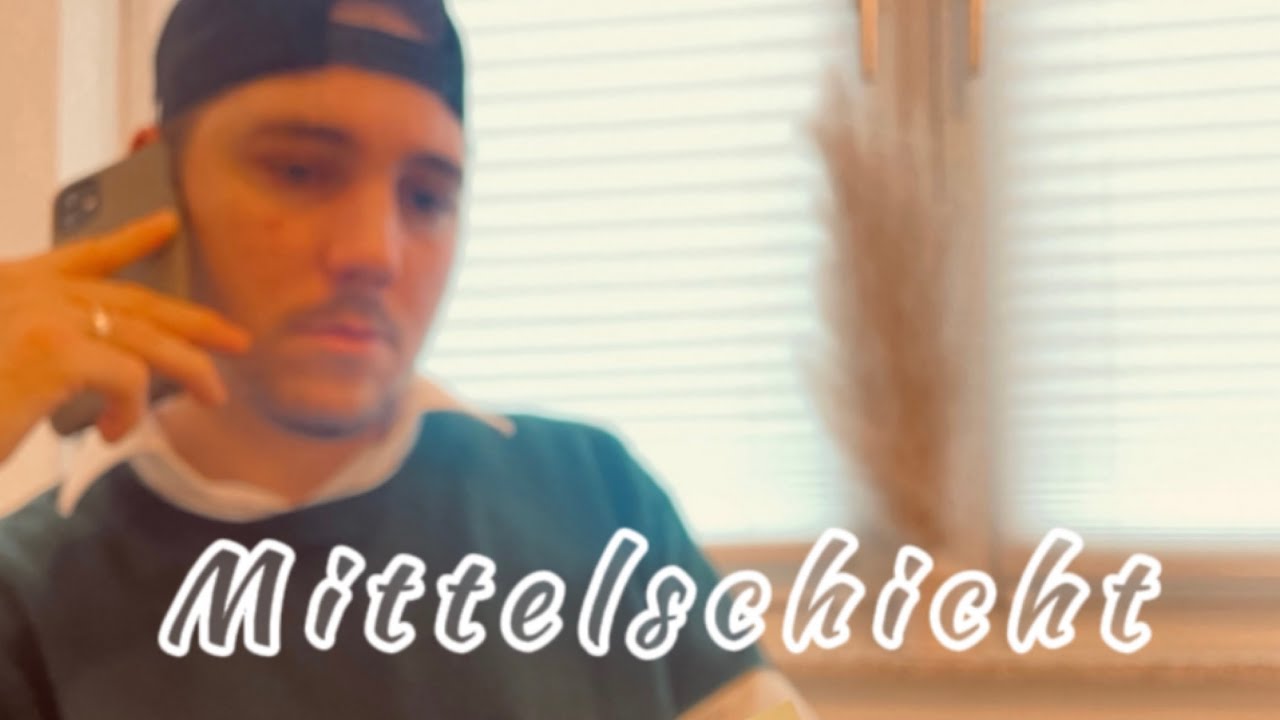 Stevo - Mittelschicht (Official Video)