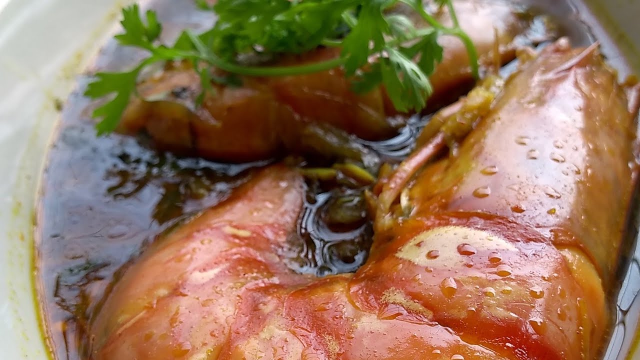 Kolambiche Atle / Athla कोलंबीचे आटले | Prawns stew or curry | Pathare Prabhu recipe in Marathi