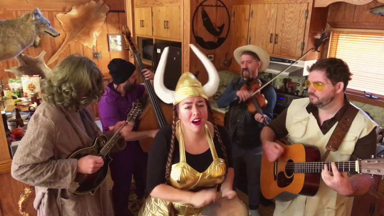 Front Country | Kitchen Covers #7: Just Dropped In (Kenny Rogers cover)