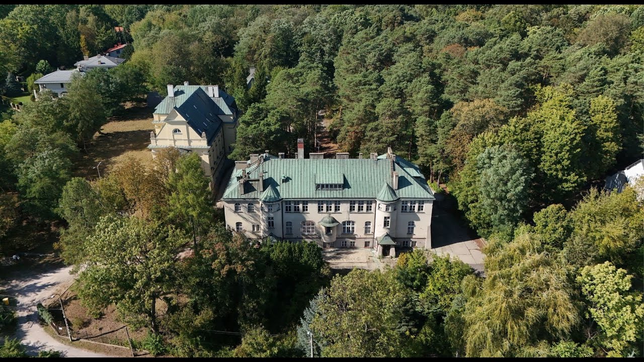 Historyczna rezydencja na sprzedaż!