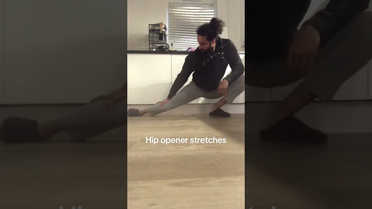 Stretches for hips #hips #hipopeners #fyp #gym #gymtok #middlesplit #legday #stretching #yoga
