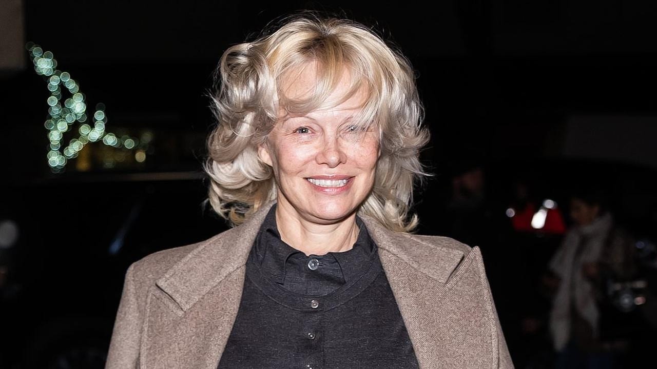 Pamela Anderson's Bold New Look: Ditching Makeup & Reclaiming Her Story