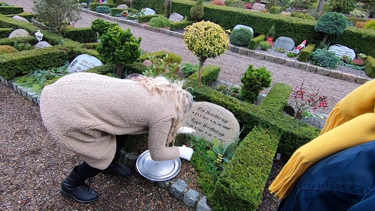Besøg på Hadsund Kirkegård