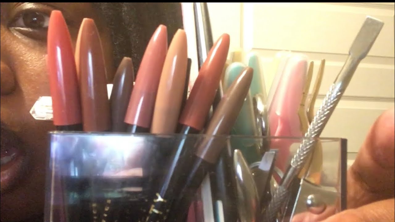 trying lip combos on you superrrr lofi asmr on my iPhone 5