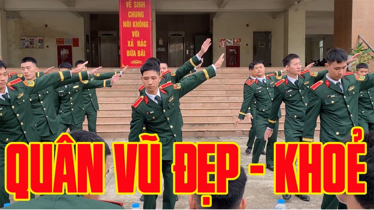 QUÂN VŨ CỦA “LÍNH SINH VIÊN”