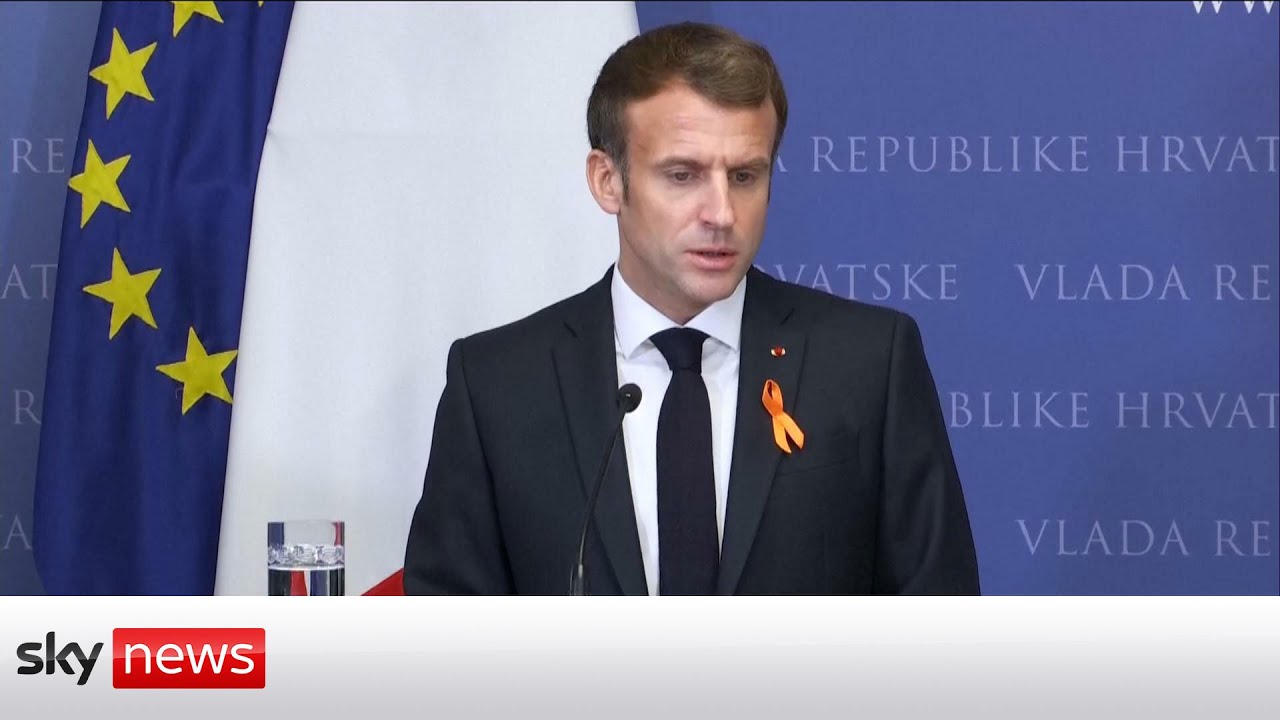 Macron furious with PM negotiating migrant crisis over twitter