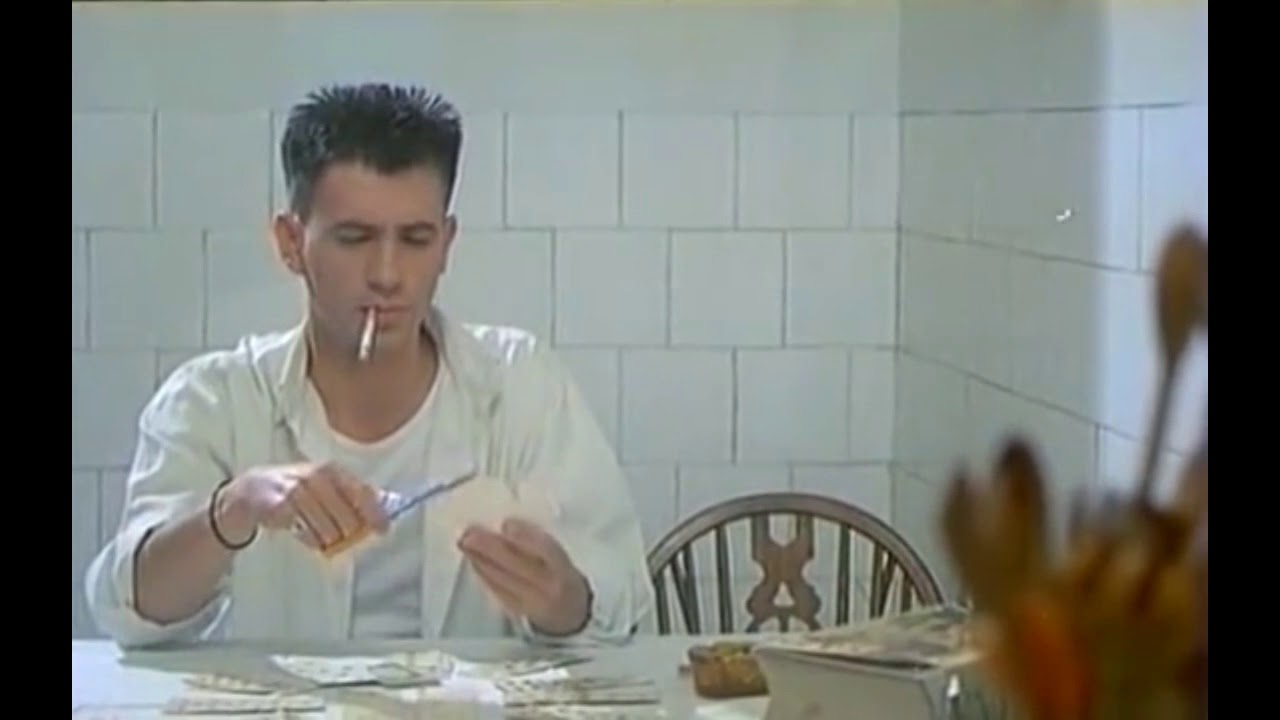 Milan Mladenović/Bus station