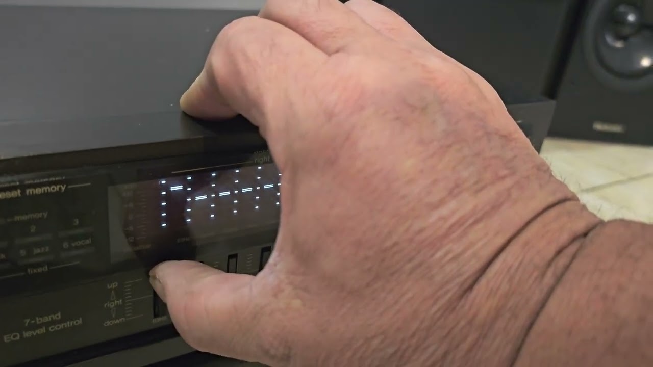 Technics SH-8058  Digital Grafic Equalizer  test
