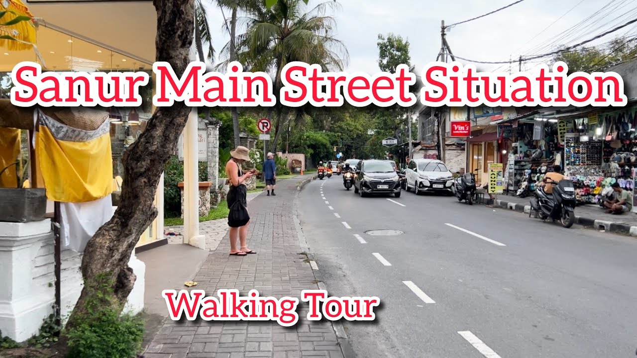 Walking at Danau Tamblingan Street Sanur.Sanur Main Street Situation Dec 2024