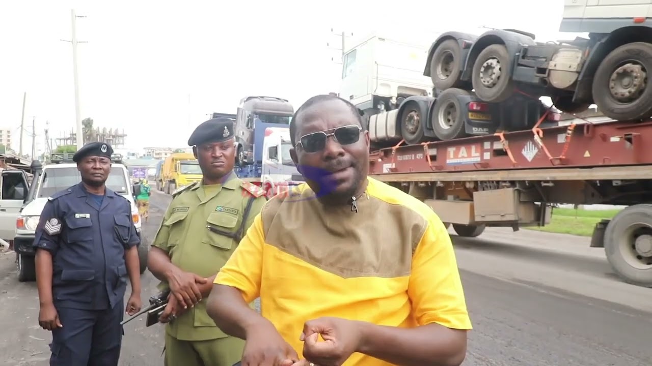 DC Temeke aamuru madereva, wamiliki wa viwanda wanaoegesha magari kiholela kuchukuliwa hatua