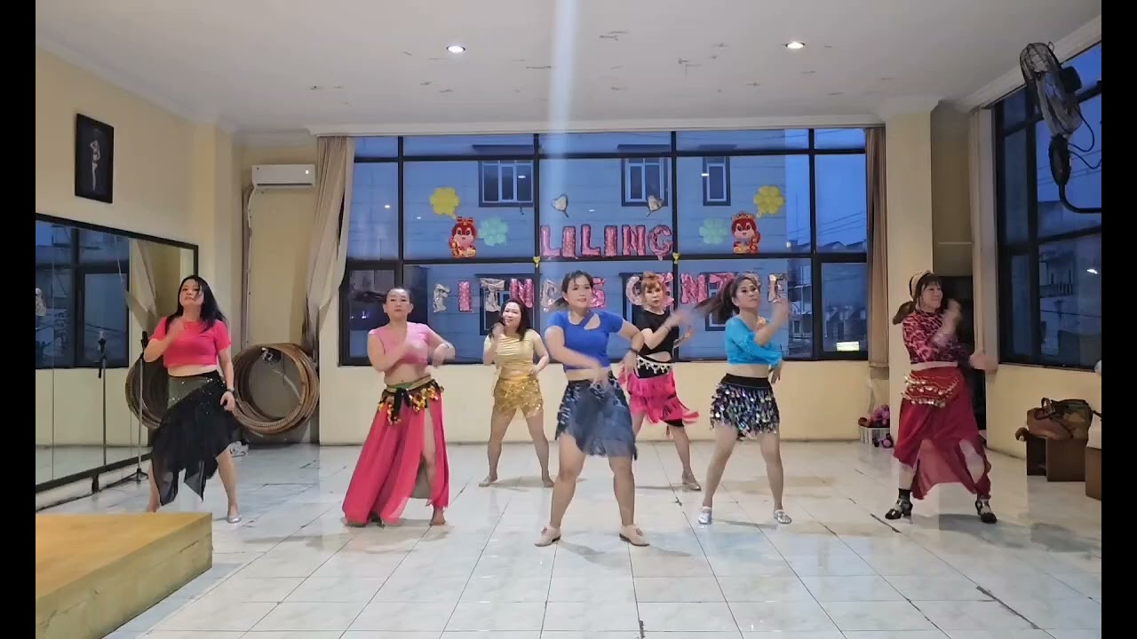 Belly dance Ahmees Saad Mekassarat