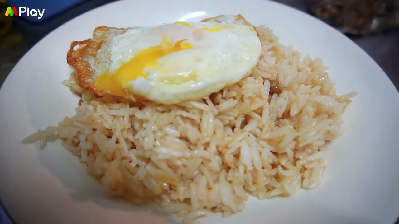 0.2$ 🇲🇲 ၉၀၀ တန် မနက်ခင်း ထမင်းကြော် 900 Kyat Fried Rice | Budget Myanmar Breakfast 🍳🍚  Street Food