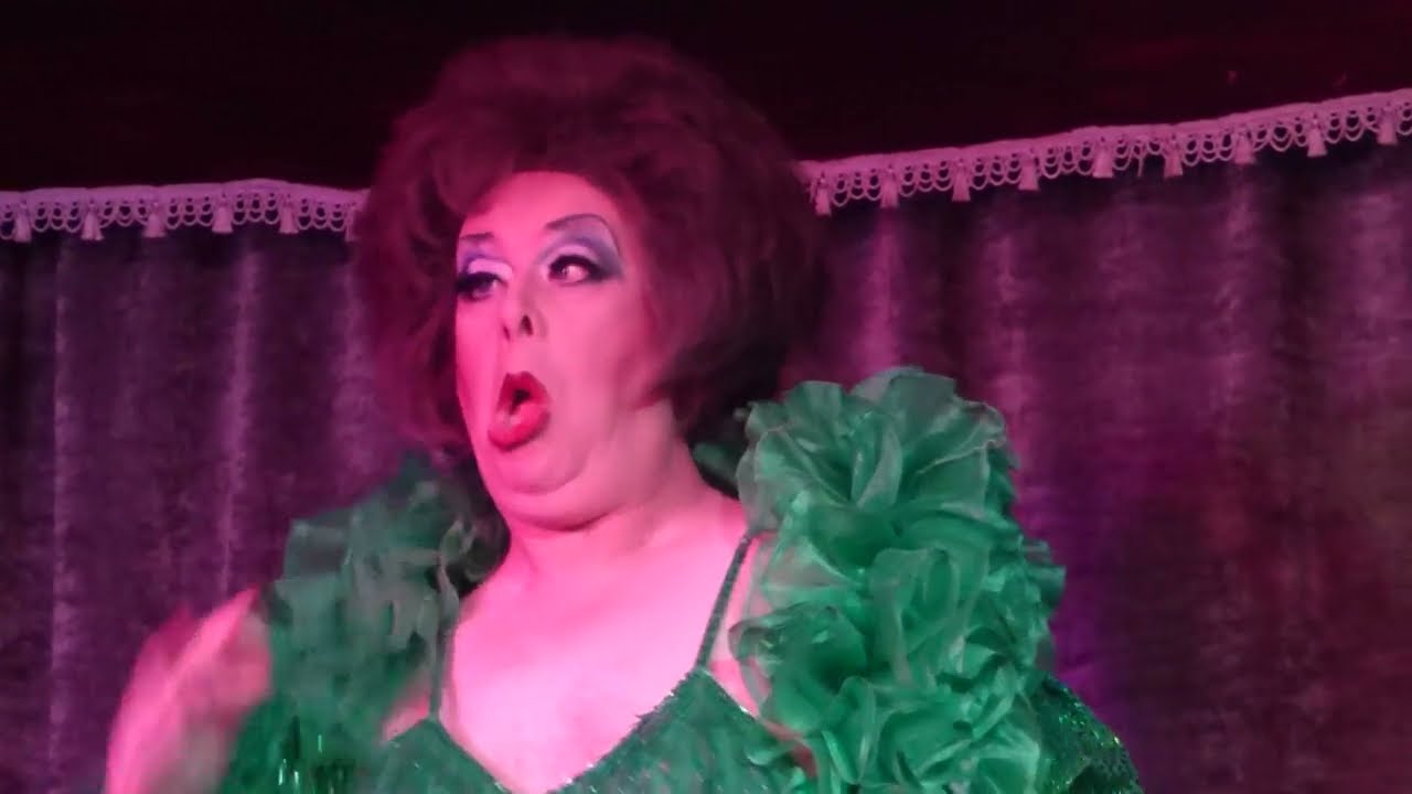 Ricky's Cabaret Bar Christmas 30th Dec 2014 David Dale as Shirley Bassey
