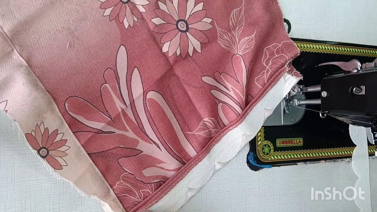 Cutwork design in sleeve 
