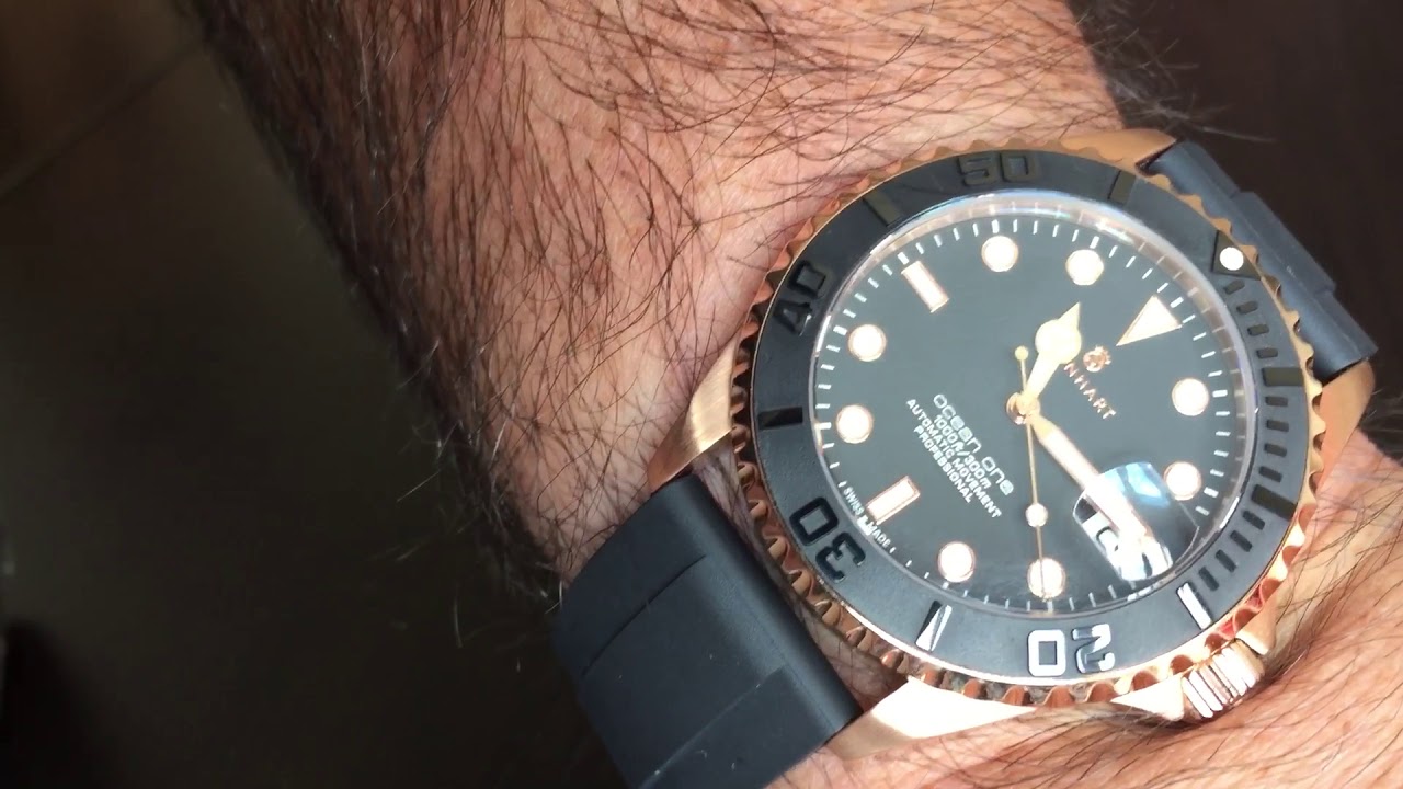 Here is a new rubber strap for my Steinhart Ocean 39 Pink Gold!