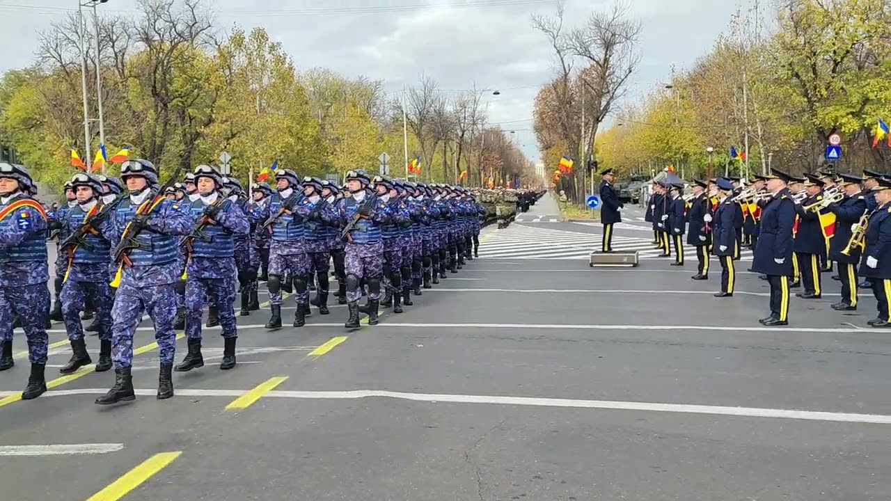 Parada de Ziua Nationala 🇷🇴  - repetiții / National Day parade #parada #ziuanationala #militaryband