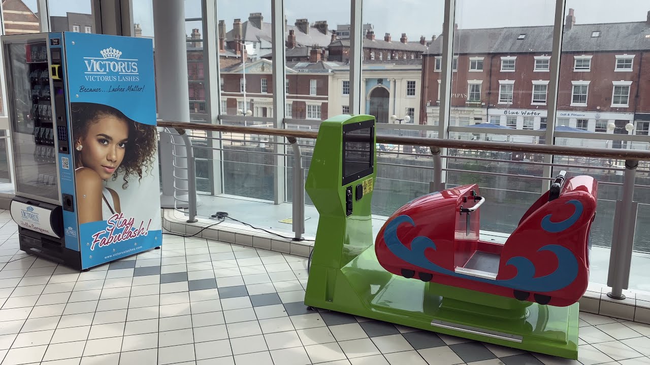 Princes Quay (Hull, UK) : Waning on the Waterfront : Dead Mall Tour