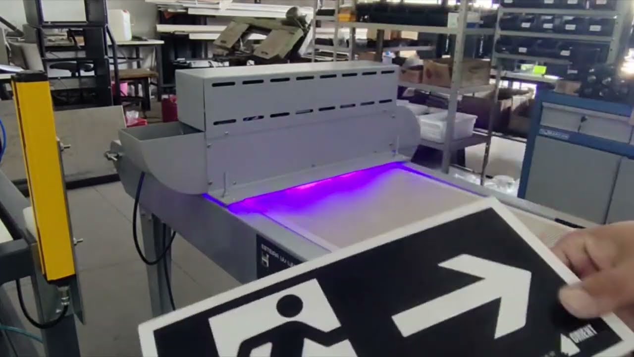 [Teste de Impressão] Impressão Serigráfica em placas de sinalização com secagem UV LED, Placa em PVC