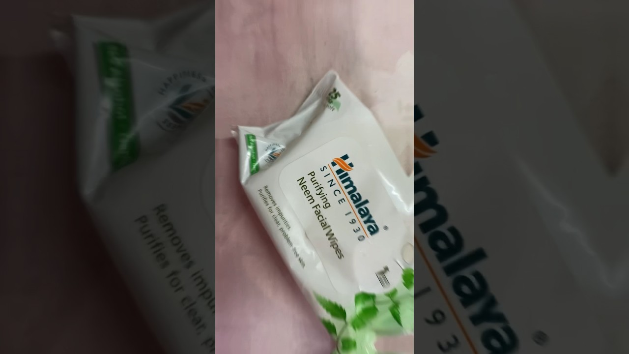 Himalaya purifying facial wipes #wettissue #facialwipes #himalaya #knowledgebliss #makeupremover #