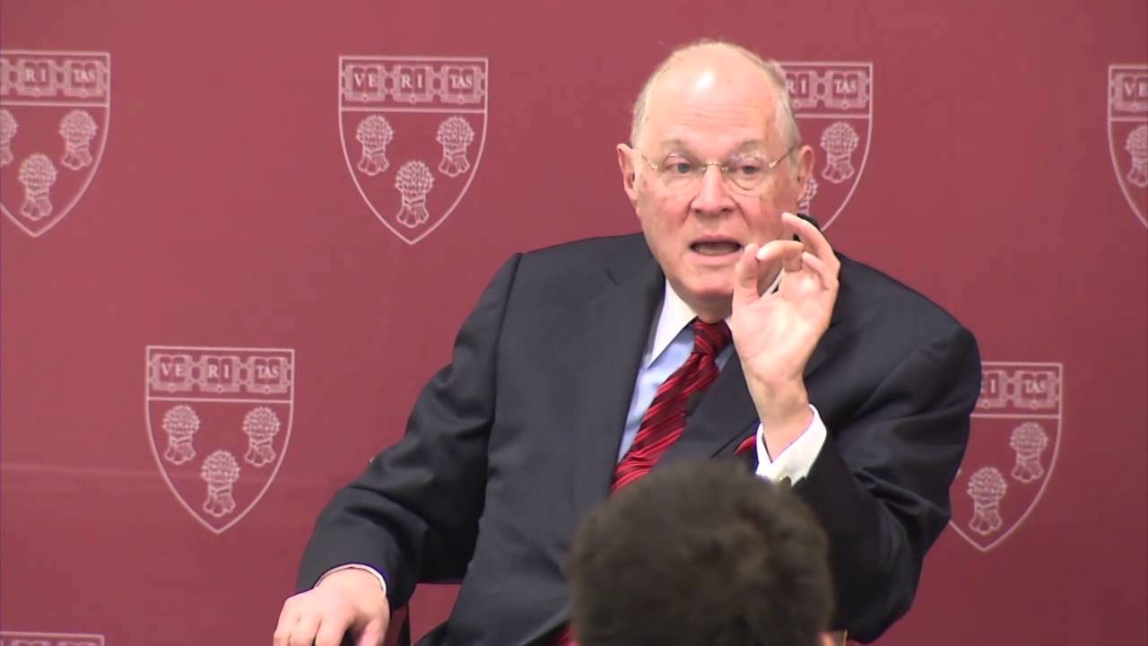 Supreme Court Associate Justice Anthony Kennedy visits HLS