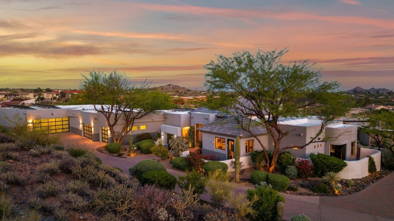 🏜️ Turnkey modern luxury in the heart of Carefree, Arizona