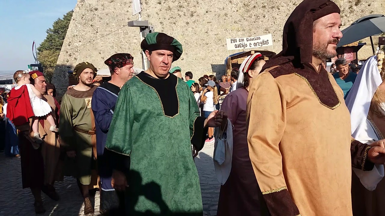 Desfile mediaval castelo de Palmela