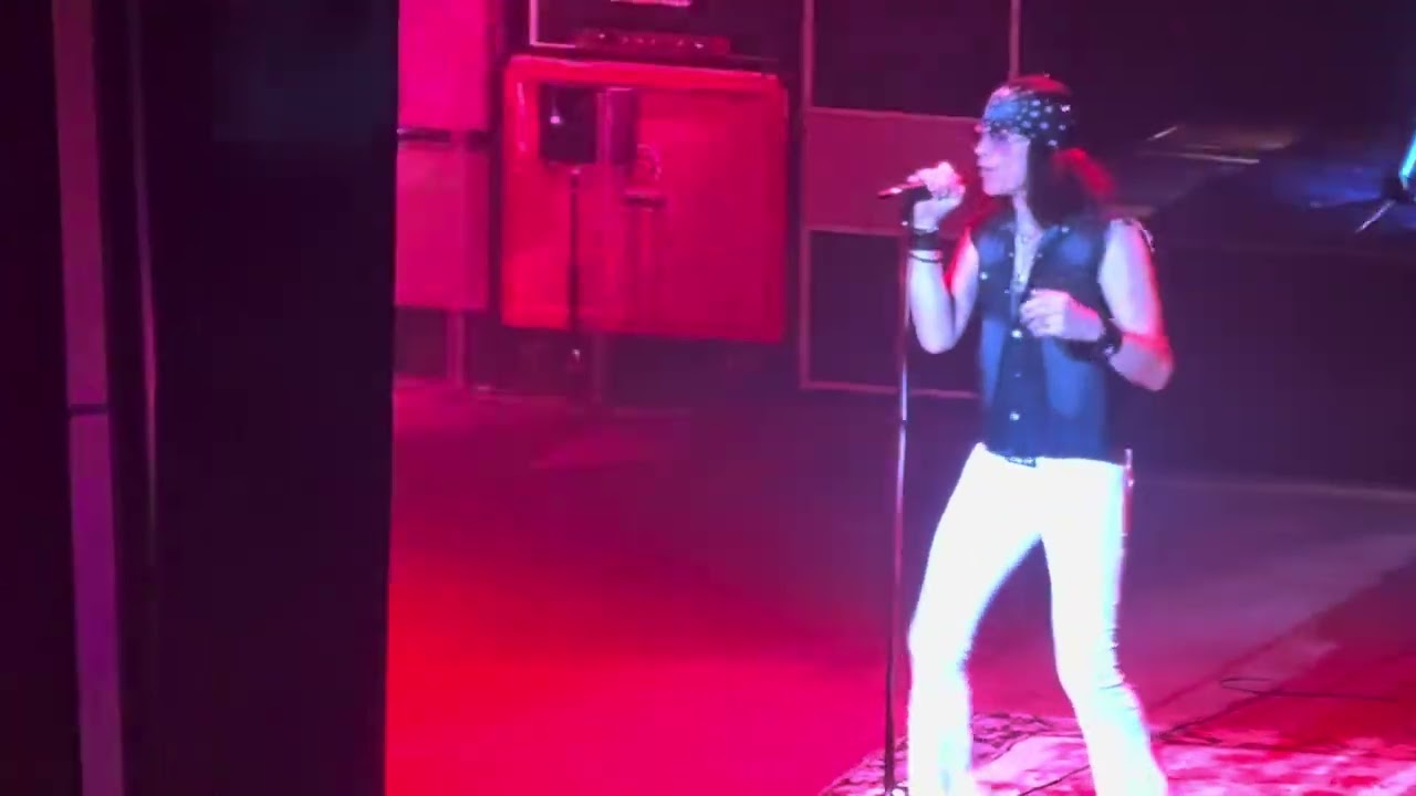 Whole lotta Love a cover Get the Led out chose to close the concert from Localguy8