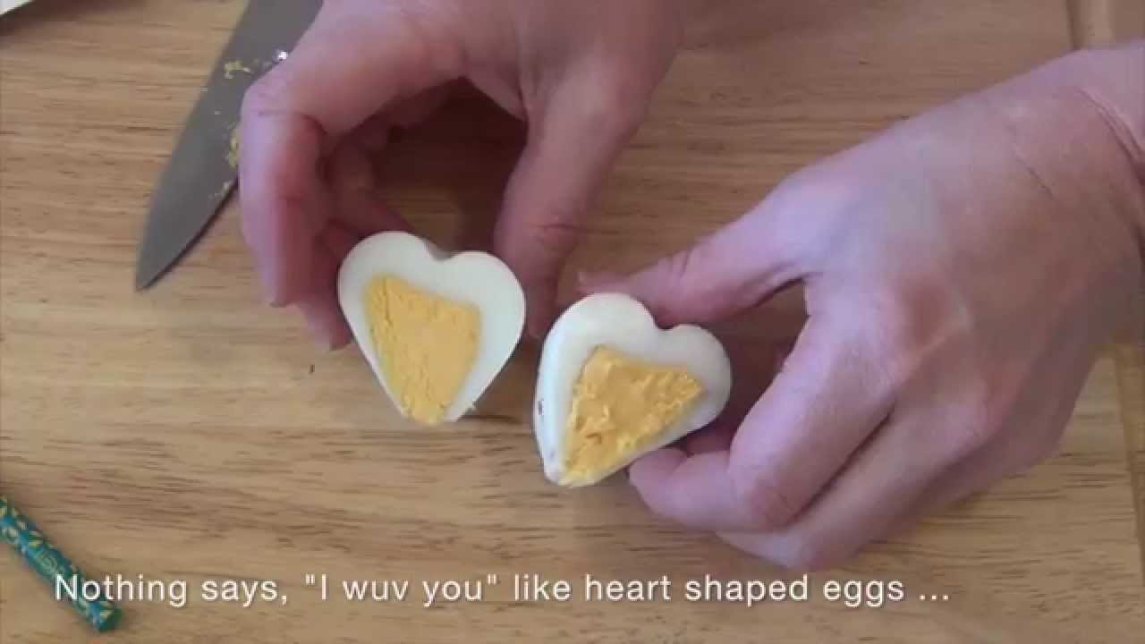 How to make heart shaped eggs recipe