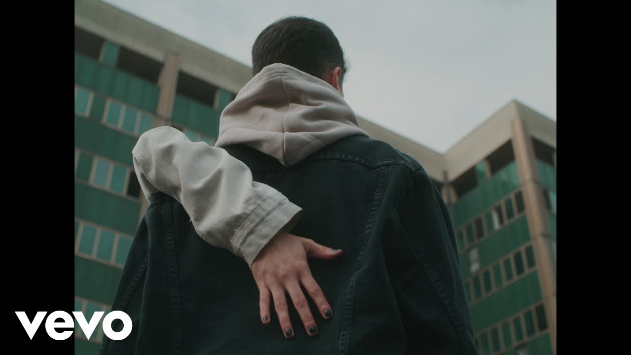 nayt - Tuttok (Visual)