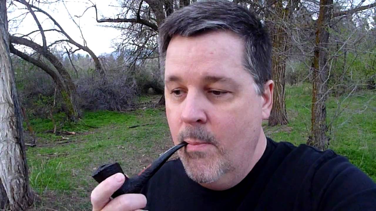 HOW TO SMOKE A PIPE Pt. 4:  Should you inhale?