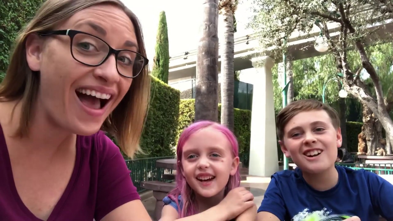 Disneyland the day after Halloween 2018!!