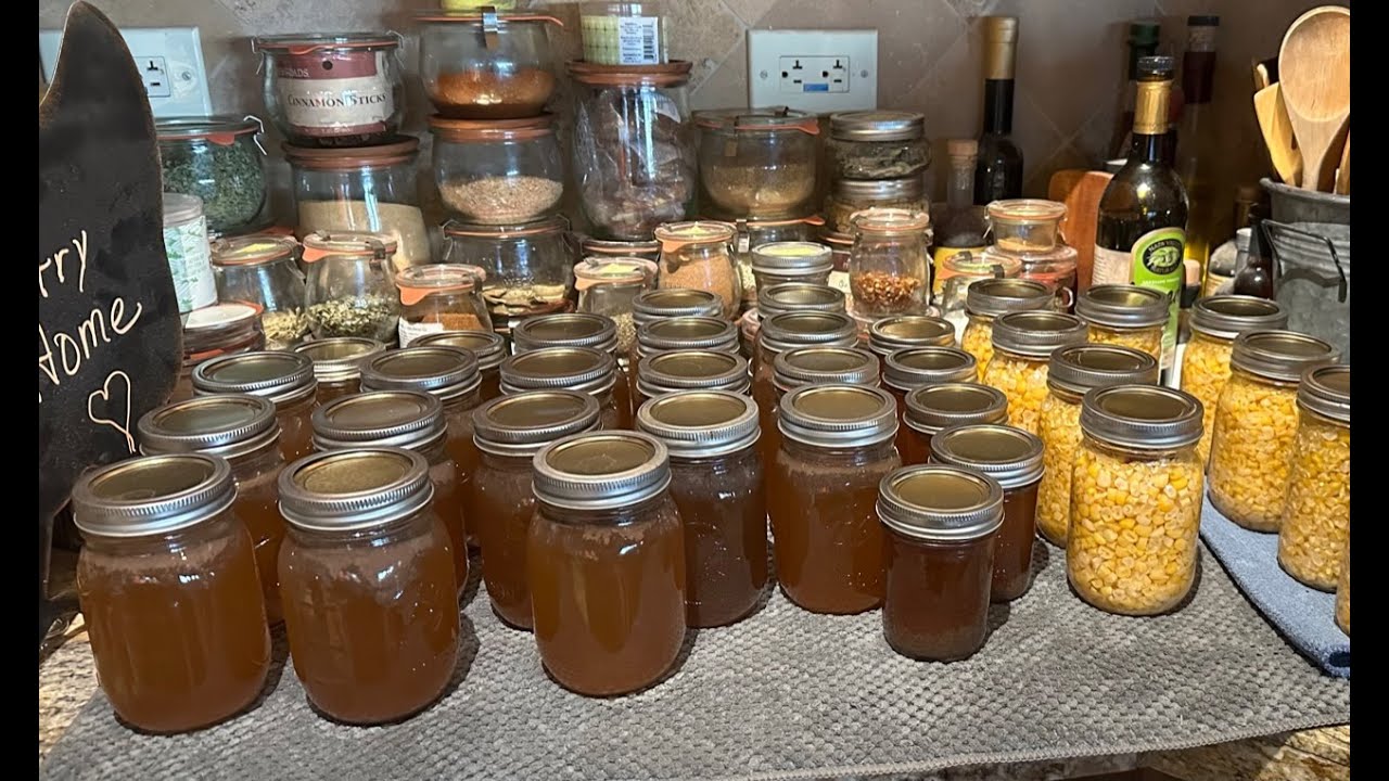 Chicken Stock - Use up everything! #frugalhacks