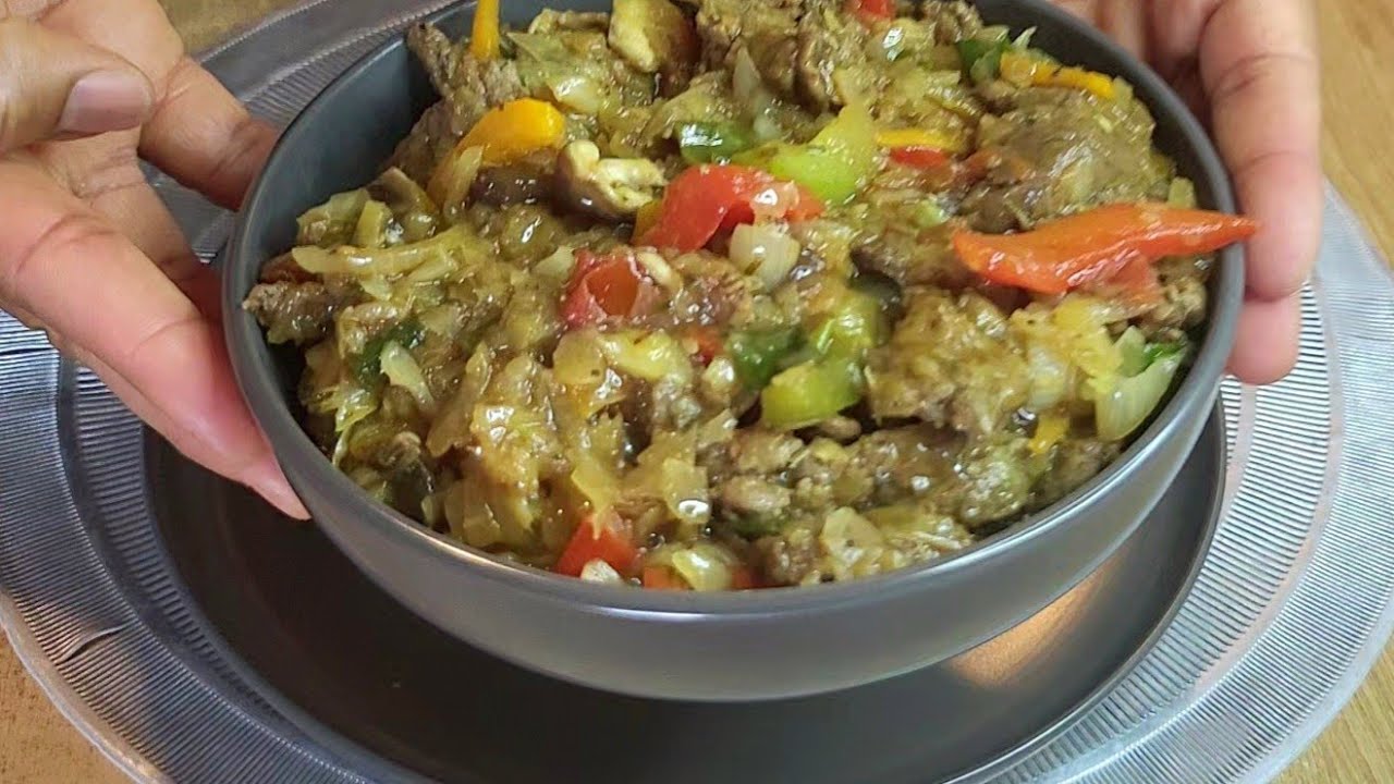 Here is Cabbage Sauce recipe — tailored with a Nigerian vibe