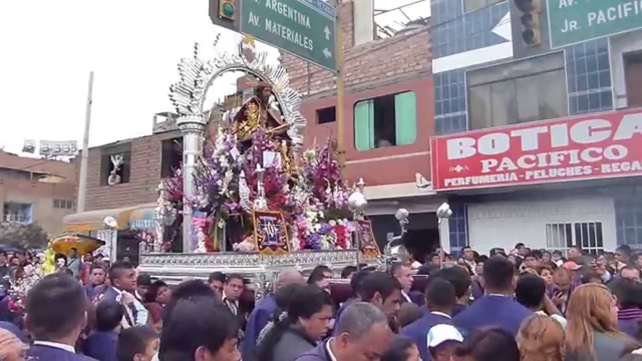 Encuentro Sr  Mar y Sr de los Milagros en Carmen de La Legua