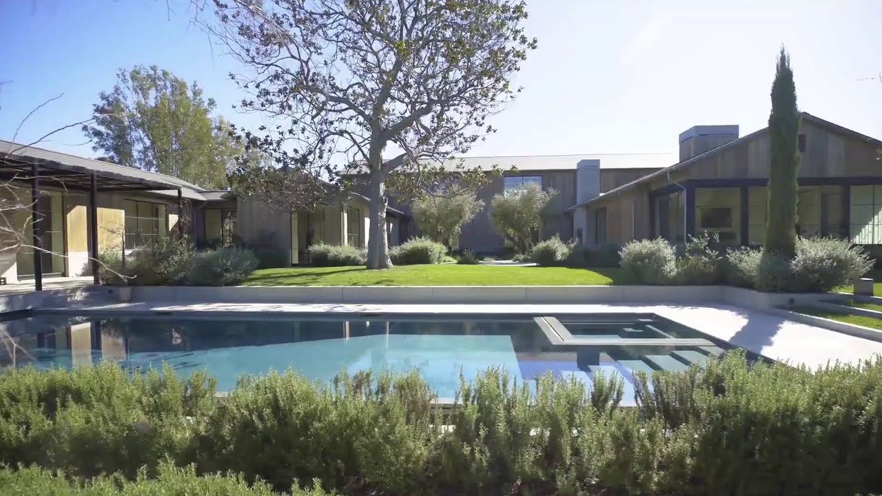 Premier property in the finest location in all of Los Angeles merges nature and design USA 4K