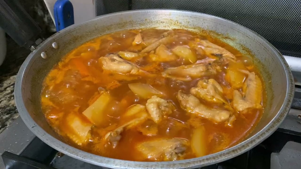 Куриный менудо на ужин | Простой домашний рецепт
