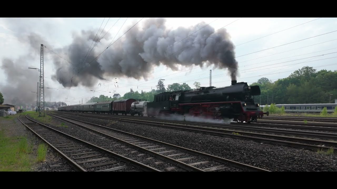 🚂 Ein majestätischer Moment: Dampflok 35 1097 verlässt Treysa | Nostalgie auf Schienen