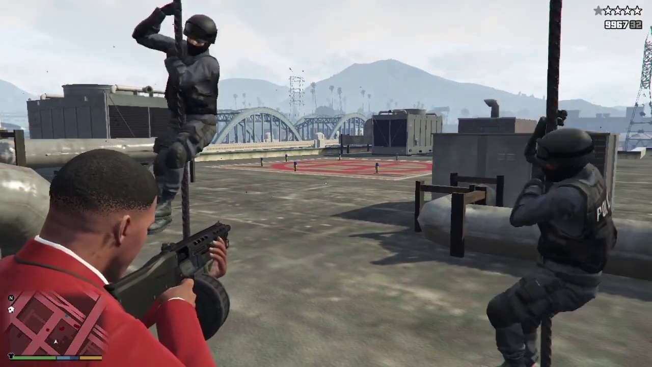 GTA 5 | Franklin Burns Police Station & Makes an Epic Escape! 🔥🚓